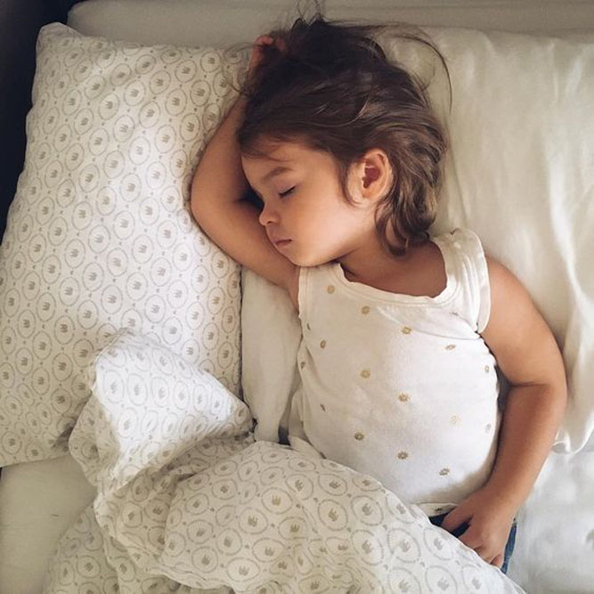 Как выбрать правильную подушку для ребенка